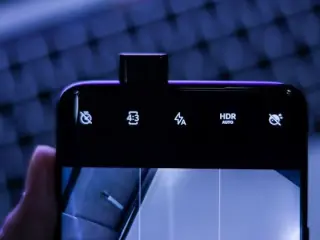 توقف عن فعلها فوراً! 5 أخطاء شائعة تدمر بطارية هاتفك يومياً